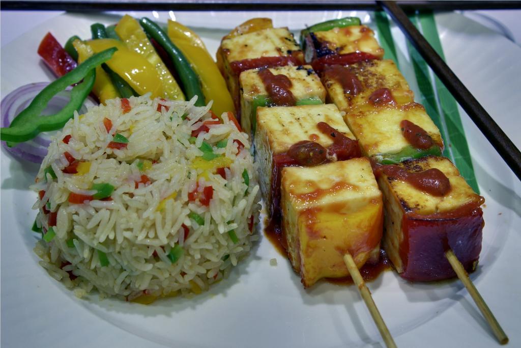 Hotel Suba Grand Dahej Luaran gambar