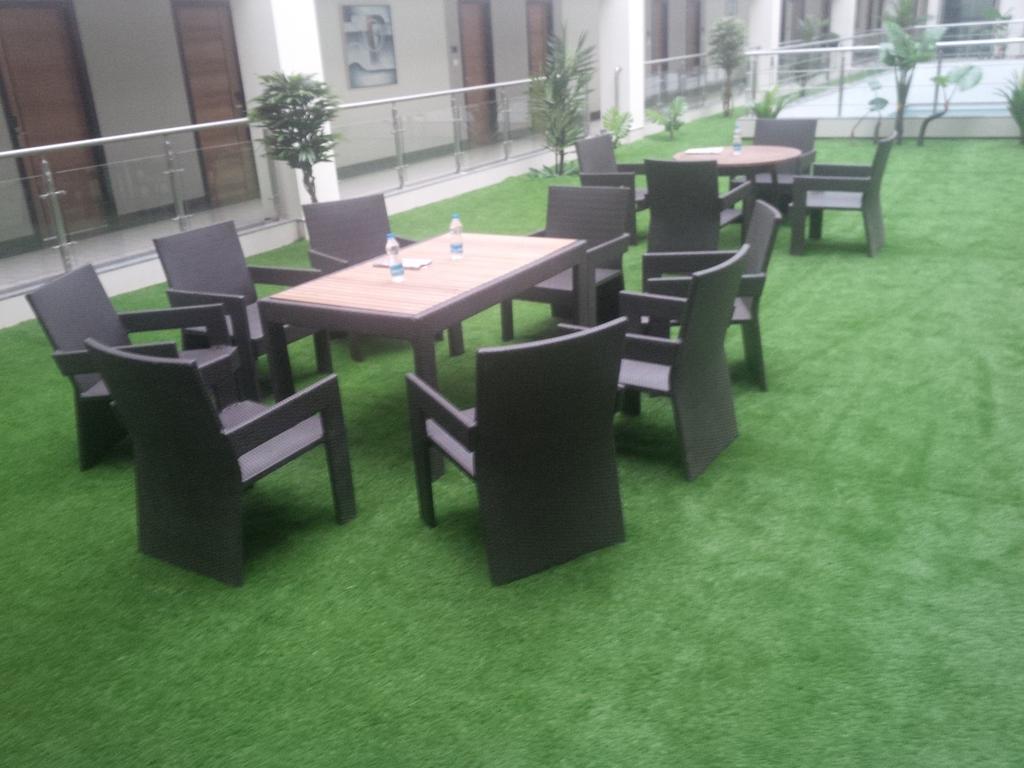 Hotel Suba Grand Dahej Luaran gambar